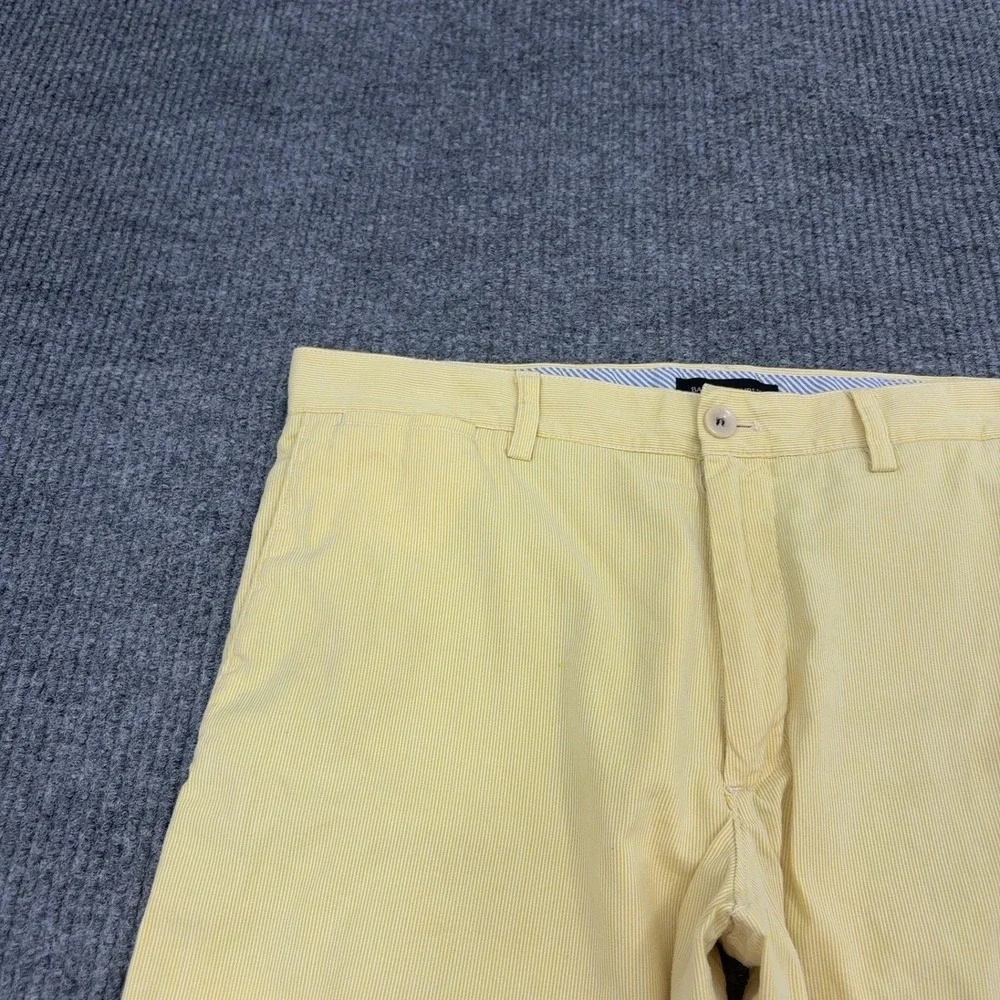 Banana Republic Shorts Mens 34 Yellow Cotton Seersucker Casual Preppy